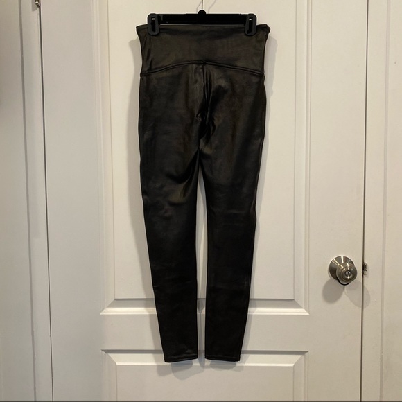 Spanx Faux Leather Leggings - Picture 7 of 7